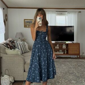 american eagle blue floral midi dress